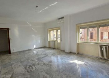 whatsapp image 2026-04-24 at 16.44.48 - Trilocale via fabio numerio, Roma - foto 8