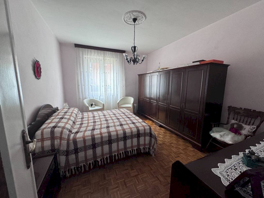 Camera da letto - Quadrilocale via Saluzzo, Carmagnola - foto 1