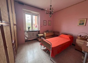 Camera da letto - Quadrilocale via Saluzzo, Carmagnola - foto 8