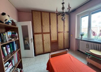 Camera da letto - Quadrilocale via Saluzzo, Carmagnola - foto 10