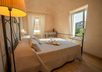 letto ovest (1) - Independent house strada Di Borgo Castello, 31, Loano - photo 12