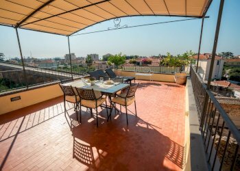 terrazzo vista mare (2) - Independent house strada Di Borgo Castello, 31, Loano - photo 21