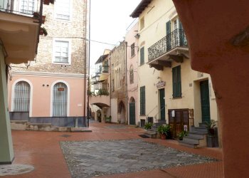 piazzetta del borgo - Independent house strada Di Borgo Castello, 31, Loano - photo 26