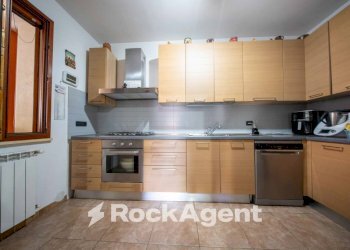 Cucina - Appartamento via Roma, 4, Sennori - foto 10