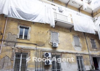 Facciata - Appartamento vico San Maria Ad Agnone, 18, Napoli - foto 3