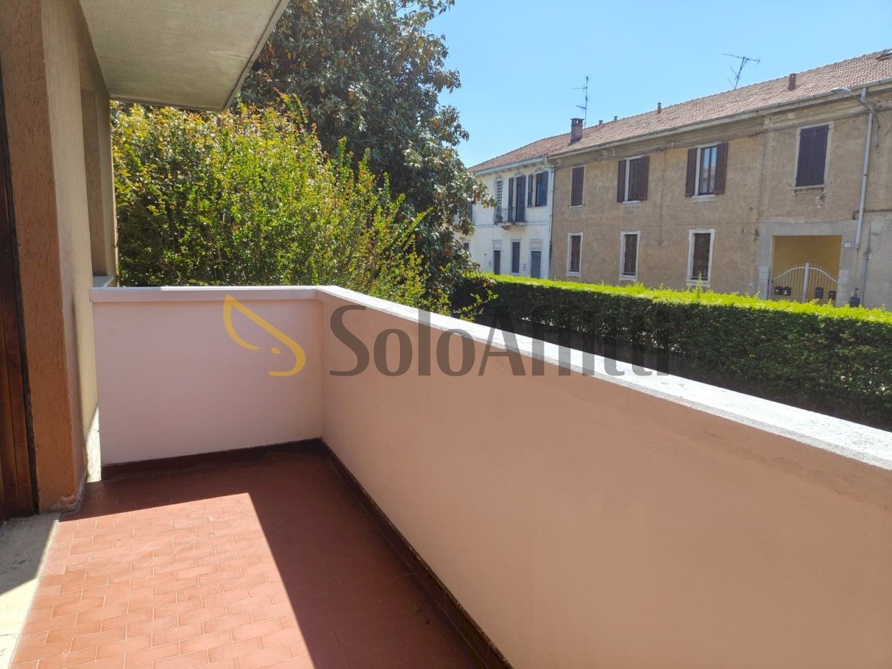 balcone 1 - Three-room apartment Gallarate - photo 3