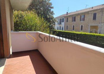 balcone 1 - Three-room apartment Gallarate - photo 3