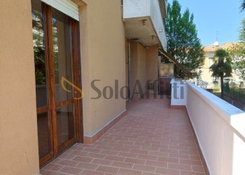 balcone 2 - Three-room apartment Gallarate - photo 9