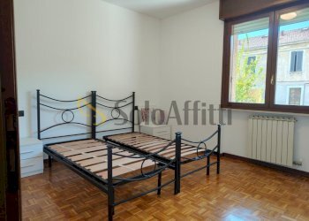 camera 1 - Three-room apartment Gallarate - photo 16