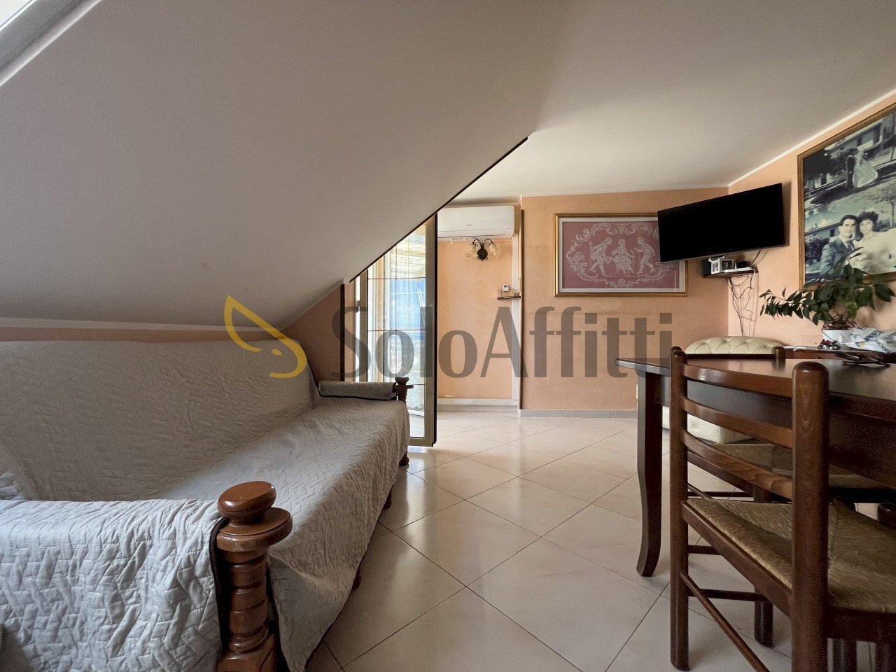 image00043 - Attic Catanzaro - photo 3