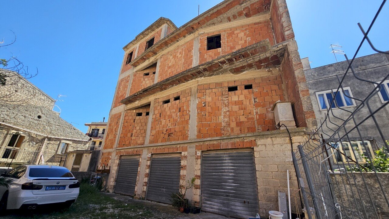 2.jpg - Stable - Palace Corso Sicilia 27, Modica - photo 3
