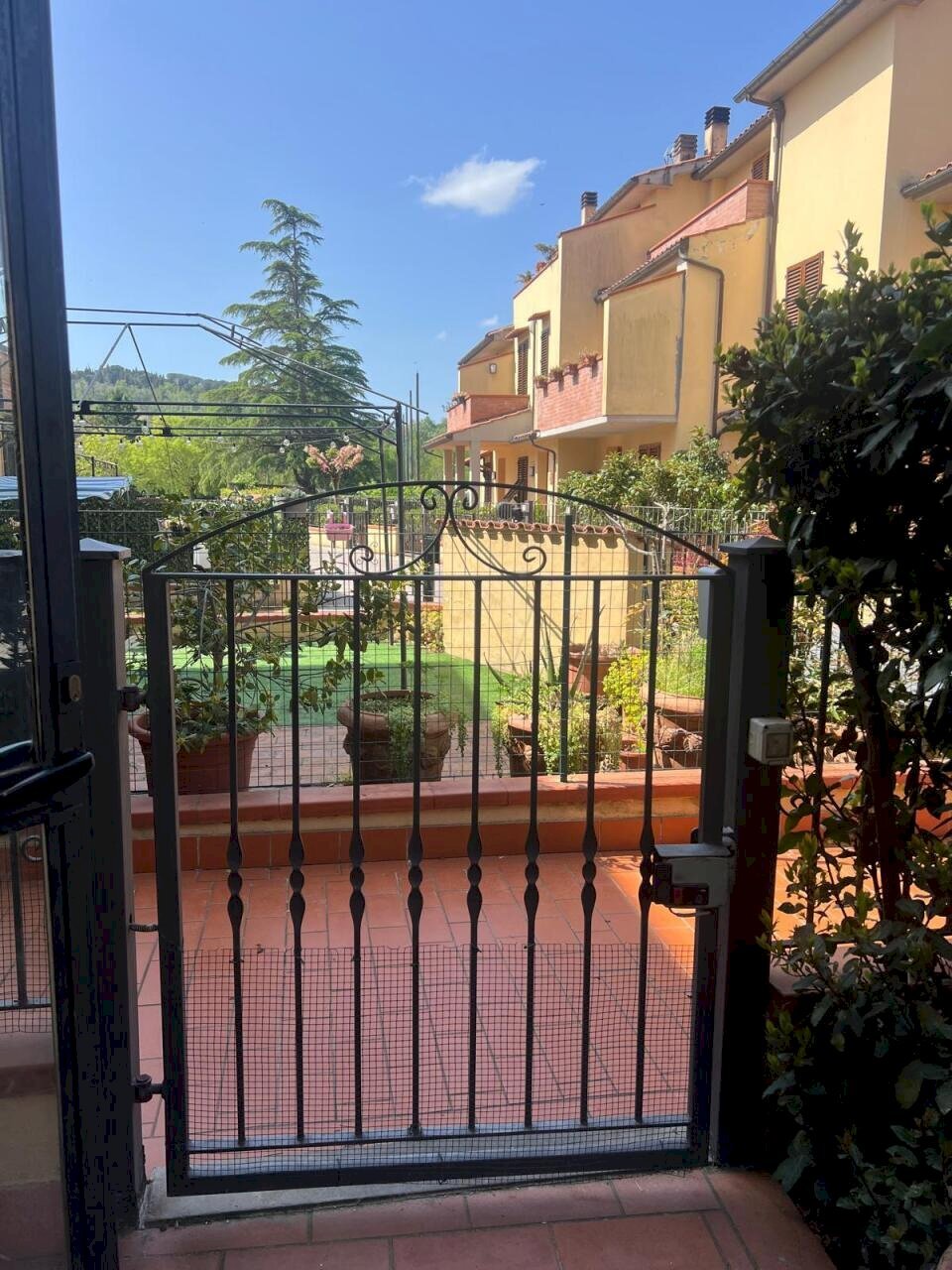 WhatsApp Image 2026-04-16 at 17.21.22.jpeg - Appartamento Via Chiantigiana, Lastra a Signa - foto 1