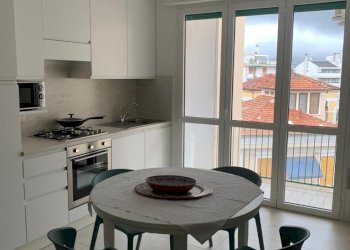 Soggiorno cottura (2).jpg - Bilocale Sestri Levante - foto 2