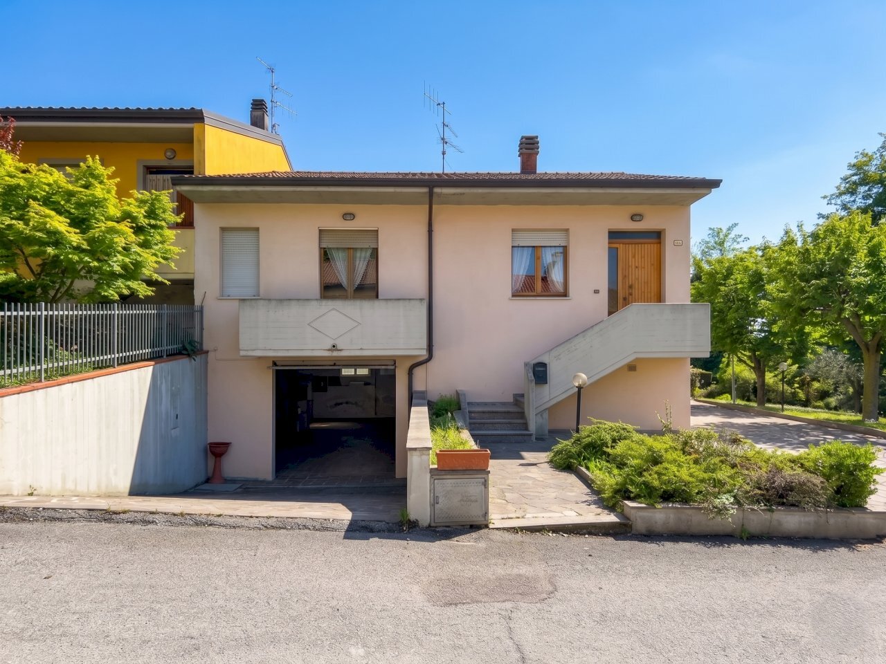 Gemini_Generated_Image_dio8bmdio8bmdio8.png - Villa a Schiera Via Montefotogno 12, San Leo - foto 1