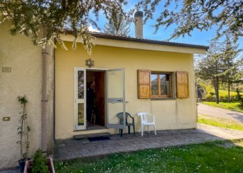 Gemini_Generated_Image_8pzgbn8pzgbn8pzg.png - Terratetto - Terracielo Via Canazei 31, Casteldelci - foto 1