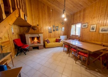 Gemini_Generated_Image_9gn2129gn2129gn2.png - Terratetto - Terracielo Via Canazei 31, Casteldelci - foto 7