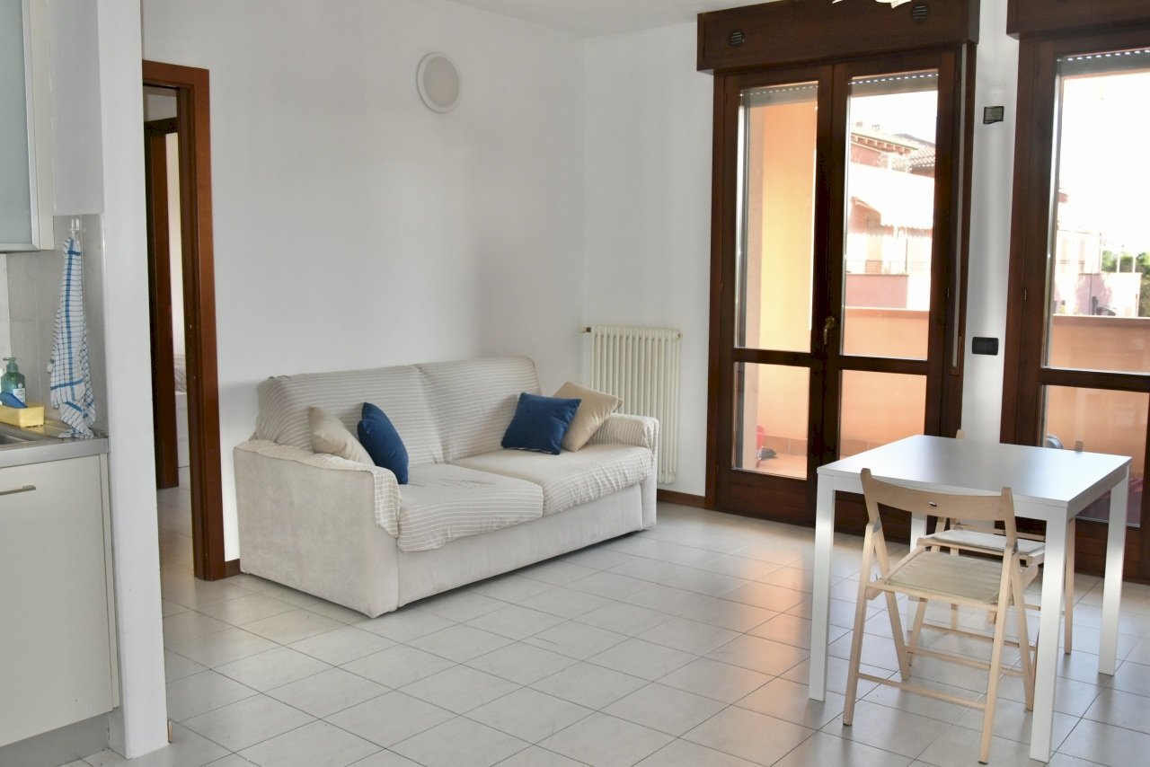 zona giorno - Three-room apartment Via Caduti del Pilastro 4. 1. 1991 6, Malalbergo - photo 3