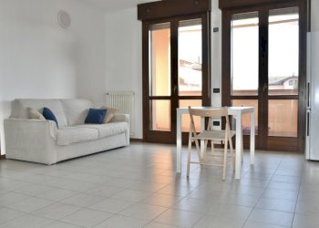 zona giorno - Three-room apartment Via Caduti del Pilastro 4. 1. 1991 6, Malalbergo - photo 1