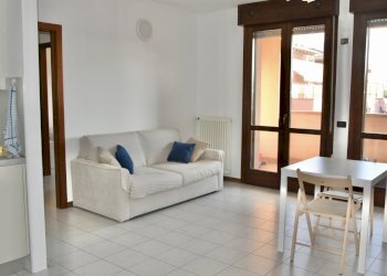 zona giorno - Three-room apartment Via Caduti del Pilastro 4. 1. 1991 6, Malalbergo - photo 3