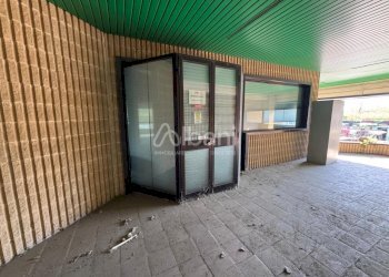 VENDESI CAPANNONE ZONA FOLLO - CAP03 -  (11).jpeg - Capannone La Spezia - foto 3