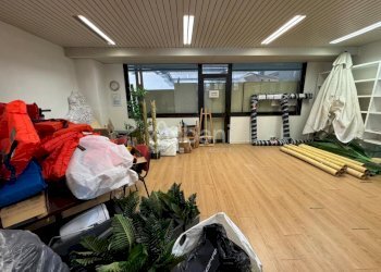 VENDESI CAPANNONE ZONA FOLLO - CAP03 -  (23).jpeg - Capannone La Spezia - foto 18