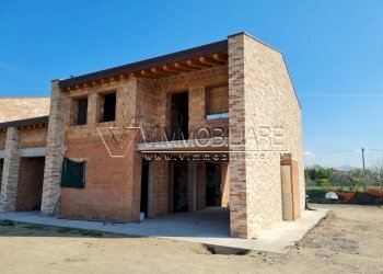 Casa indipendente Via Sabbionara, Ospedaletto Euganeo - foto 1