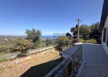 22.JPG - Villa Strada Provinciale 45, Cipressa - photo 19