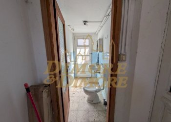 bagno piano terra.jpg - Villa Beura-Cardezza - photo 18