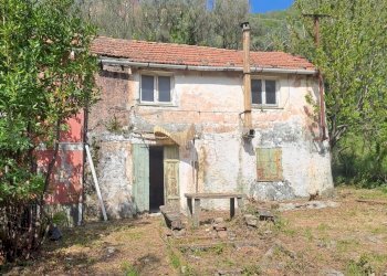 bavari1.jpg - Appartamento Via Villa 19, Genova (zona Bavari) - foto 1