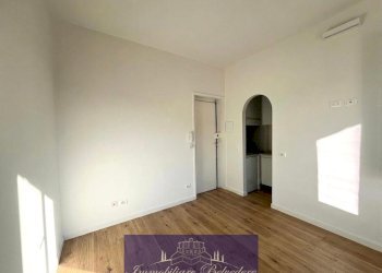 WhatsApp Image 2026-04-24 at 17.16.55 (3).jpeg - One-room apartment Via de' Barbadori, Firenze (neighborhood Santo Spirito) - photo 4