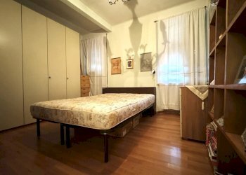 camera da letto - Four-room apartment Via dell'Appennino, Vernio - photo 13