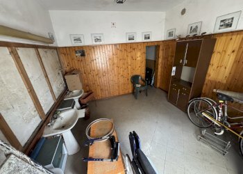 cantina - Four-room apartment Via dell'Appennino, Vernio - photo 18
