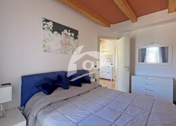 camera da letto - Three-room apartment Via Roma 3, Laveno-Mombello - photo 18