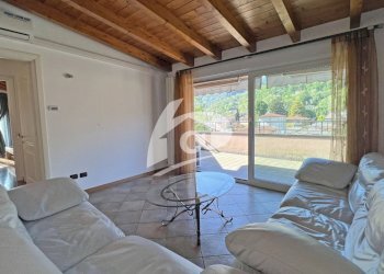 soggiorno - Three-room apartment Via Giuseppe Garibaldi 30, Cittiglio - photo 9