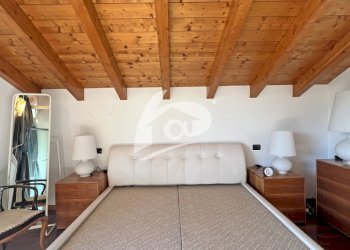 camera da letto - Three-room apartment Via Giuseppe Garibaldi 30, Cittiglio - photo 23