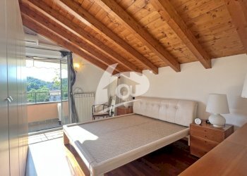 camera da letto - Three-room apartment Via Giuseppe Garibaldi 30, Cittiglio - photo 26