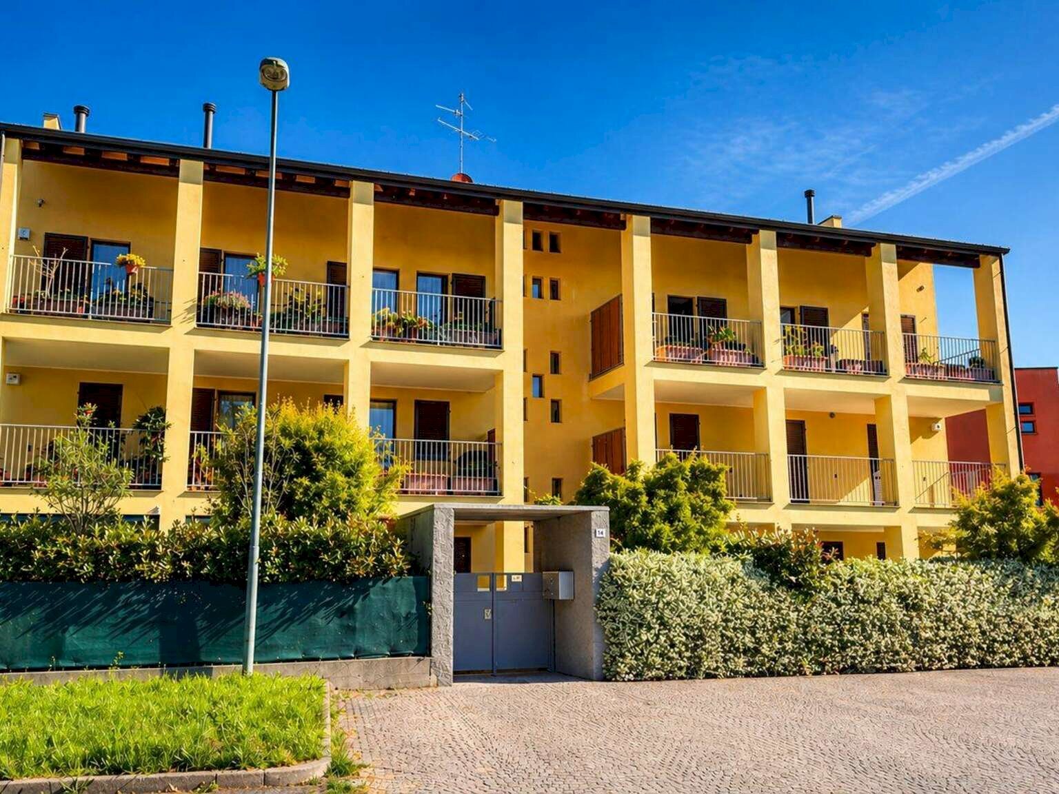 Four-room apartment Vimercate - photo 1