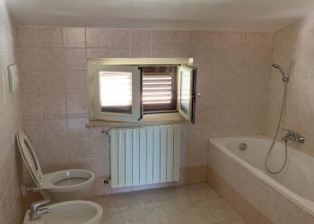 WhatsApp Image 2026-04-27 at 09.35.48 (1) - Three-room apartment Pescara - photo 4