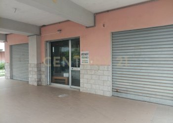 IMG_20260415_181640325.jpg - Locale Commerciale piazza libertà, Messina - foto 6