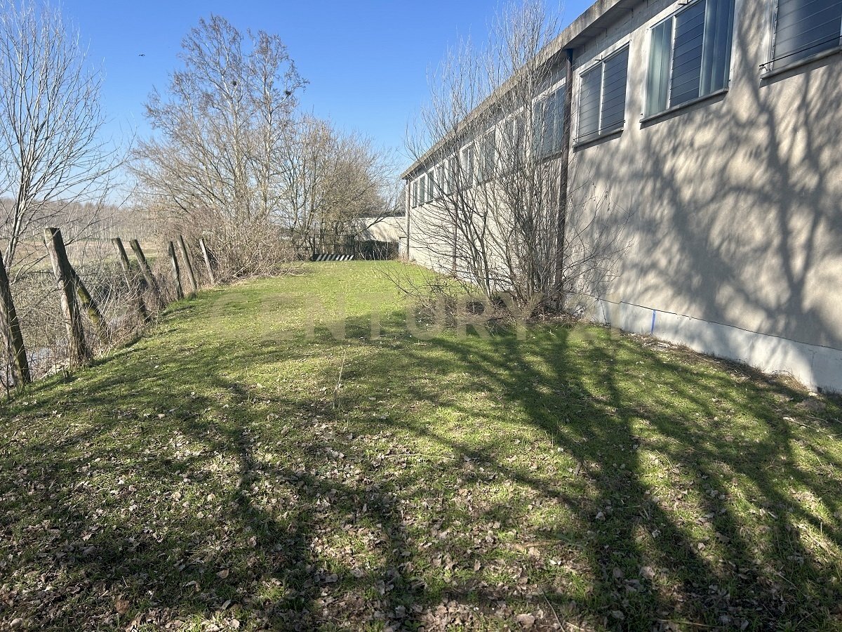 esterno 3 - Commercial Premises Via San Pierino 316, Bovolone - photo 3