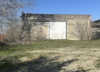 esterno 4 - Commercial Premises Via San Pierino 316, Bovolone - photo 2