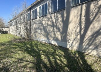 esterno 2 - Commercial Premises Via San Pierino 316, Bovolone - photo 4