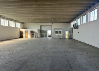 interno 2 - Commercial Premises Via San Pierino 316, Bovolone - photo 8