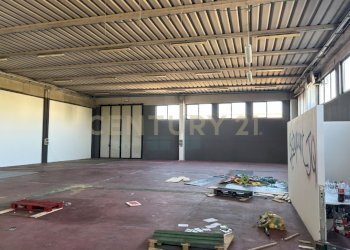 foto interne 4 - Locale Commerciale Via Caduti sul Lavoro 23, Isola della Scala - foto 19