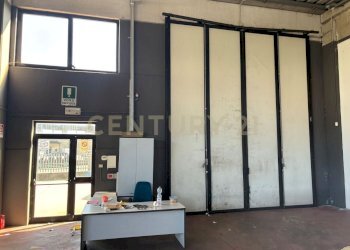 foto interno 9 - Locale Commerciale Via Caduti sul Lavoro 23, Isola della Scala - foto 26