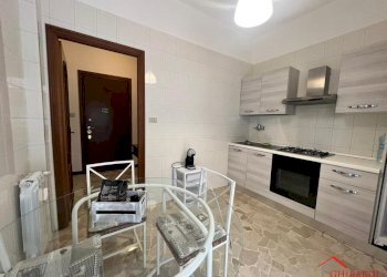 2.2 cucina.jpg - Appartamento VIA GIACOMO PUCCINI 17A, Genova (zona Sestri Ponente) - foto 6