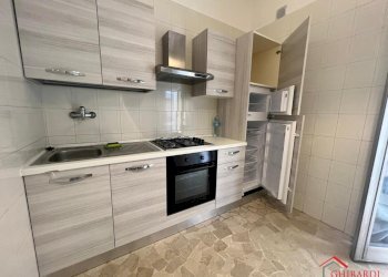 2.0 cucina.jpg - Appartamento VIA GIACOMO PUCCINI 17A, Genova (zona Sestri Ponente) - foto 19