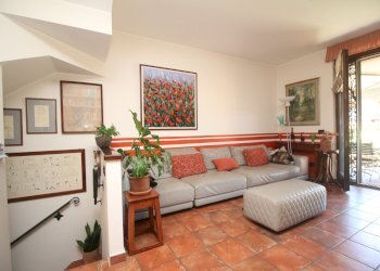 Interni - Terraced Villa Via Somaini 3, San Fermo della Battaglia - photo 9