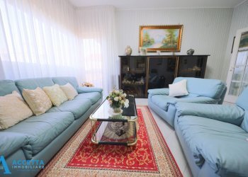 soggiorno - Appartamento Via Lago Trasimeno 27, Taranto - foto 3