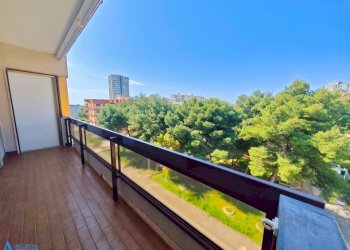 balcone - Appartamento Via Lago Trasimeno 27, Taranto - foto 7